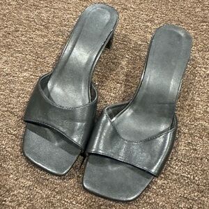 EUC! Elegant Black Leather Women's 6.5 Slide Sandals open toe chunk heel sexy